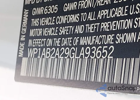 2016 Porsche Cayenne S z USA, uszkodzony, nr VIN WP1AB2A29GLA93652